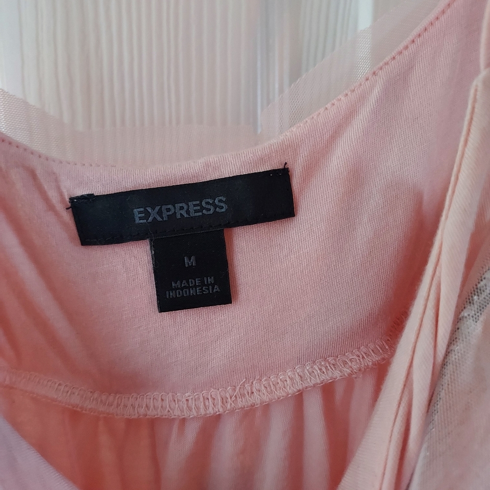 Express Top - Picture 4 of 5